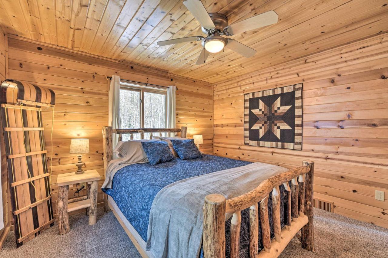Scenic Hayward Lake View Retreat With Fire Pit Exterior foto