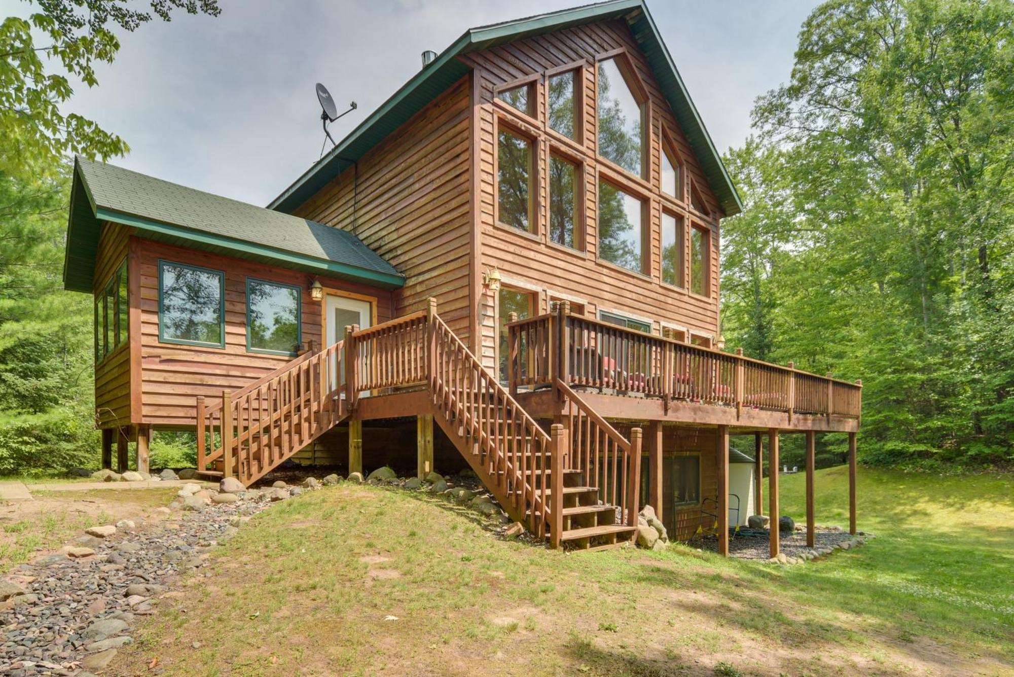 Scenic Hayward Lake View Retreat With Fire Pit Exterior foto